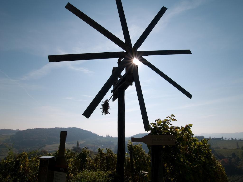 Weinhotel Maitz Wolfgang Ratsch an der Weinstraße Dış mekan fotoğraf